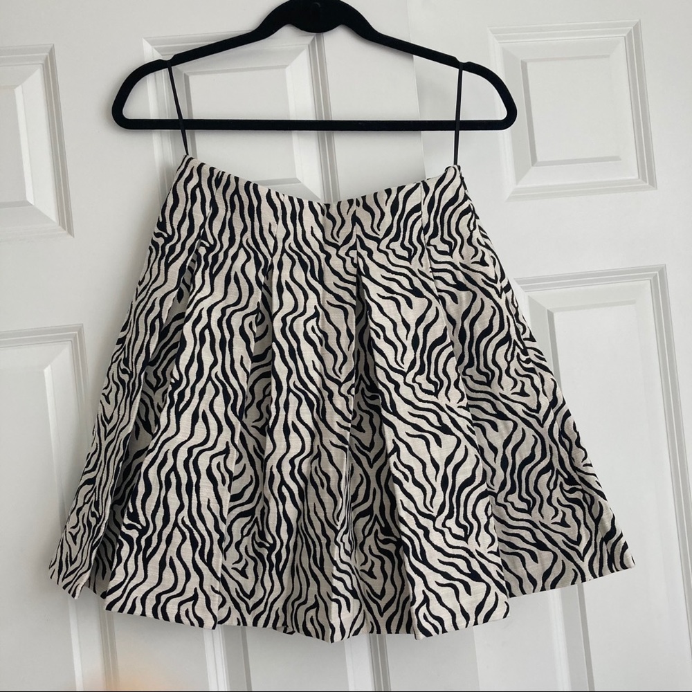 H&M Black n White Skirt